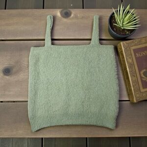 WILLOW & WIND Women’s Mohair Knit Size Medium Sweater Crop Tank Top